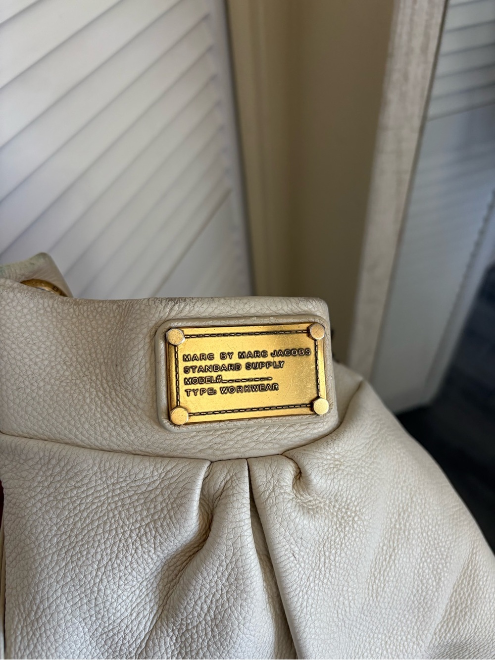 Marc jacobs Cream/ white Leather Hobo Bag with Gold Hardware - Picture 5 of 5